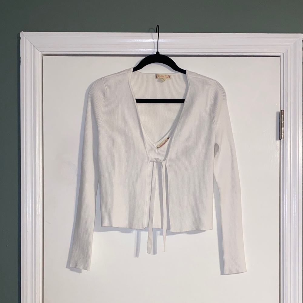 NWOT It’s Our Time (Ross) 2 Piece White Cardigan Top